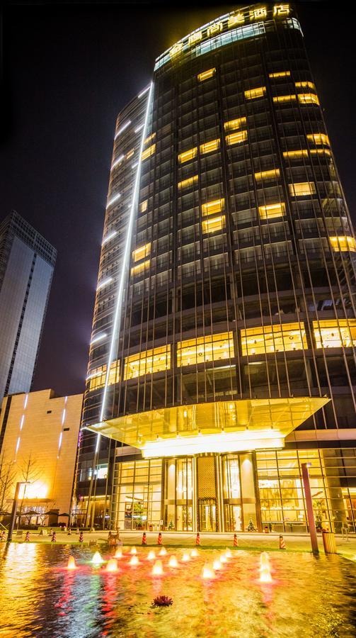Nanjing Golden Eagle Summit Hotel Exterior photo