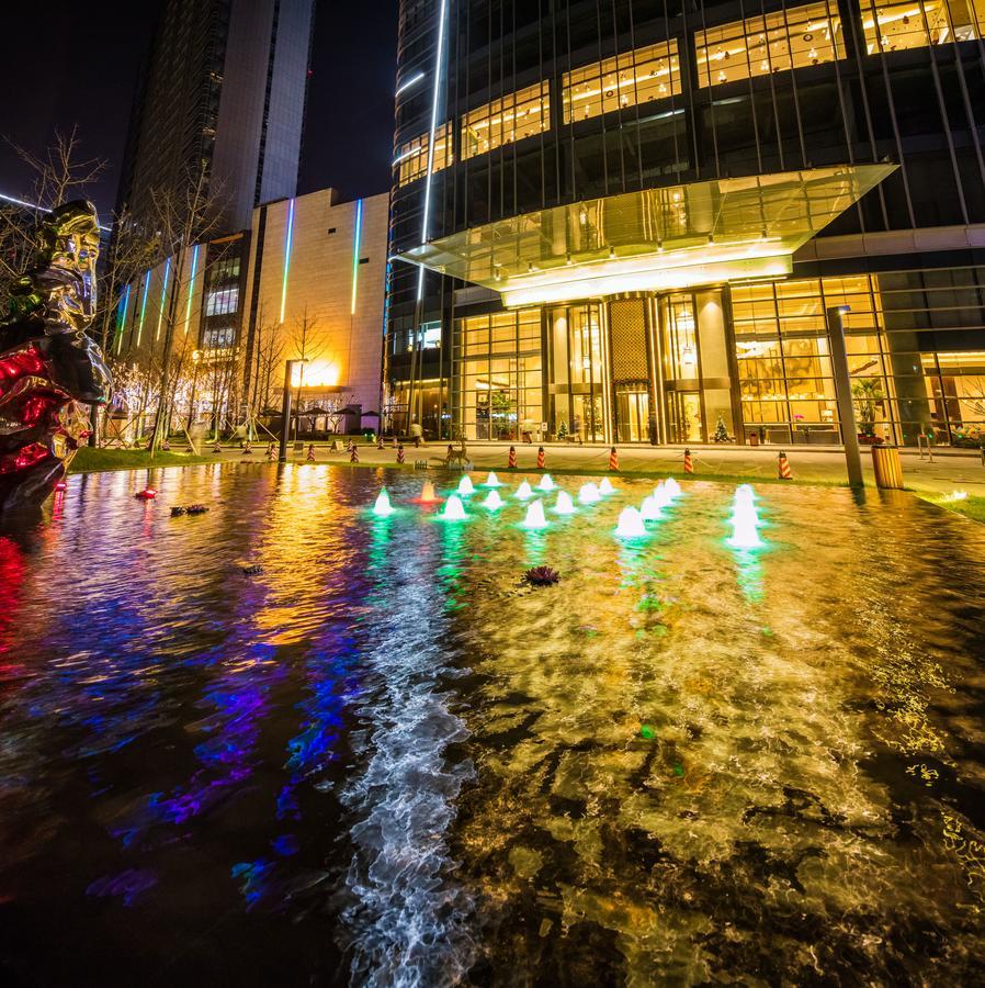 Nanjing Golden Eagle Summit Hotel Exterior photo