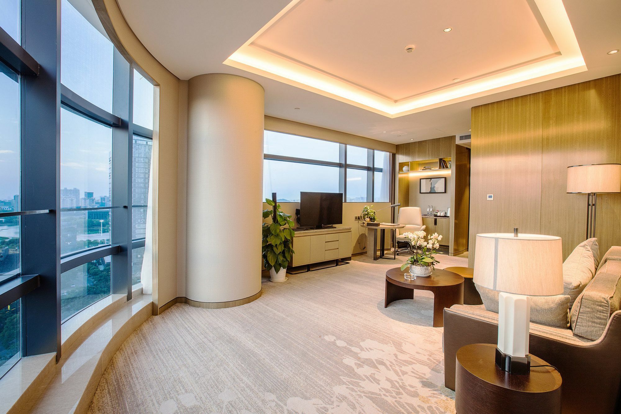 Nanjing Golden Eagle Summit Hotel Exterior photo
